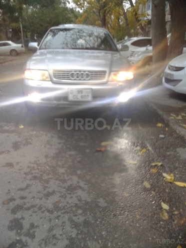 Audi A4 2000, 214,294 km - 1.8 l - Bakı