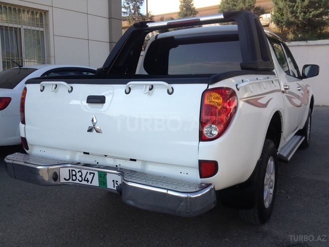Mitsubishi L200 2008, 163,000 km - 2.5 l - Bakı