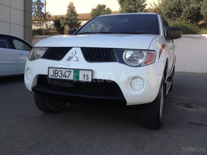 Mitsubishi L200 2008, 163,000 km - 2.5 l - Bakı