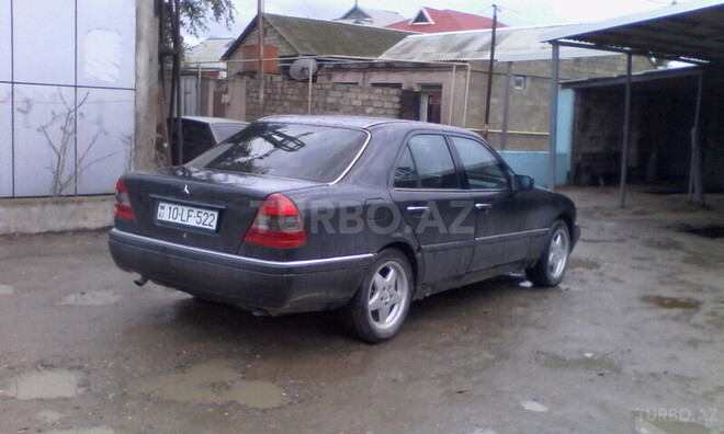 Mercedes C 180 1995, 329,448 km - 1.8 л - Bakı