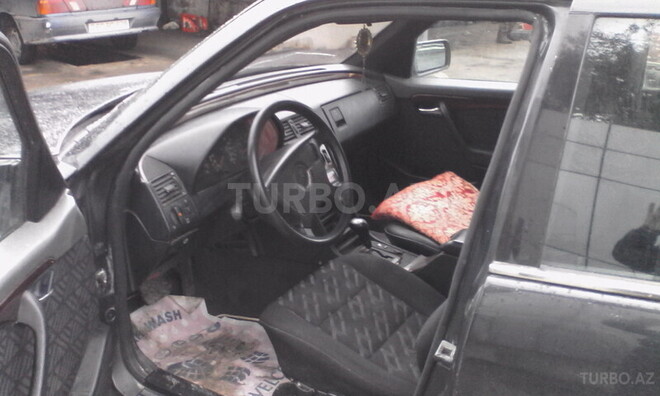 Mercedes C 180 1995, 329,448 km - 1.8 л - Bakı