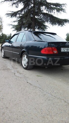 Mercedes E 230 1997, 200,000 km - 2.3 l - Gəncə