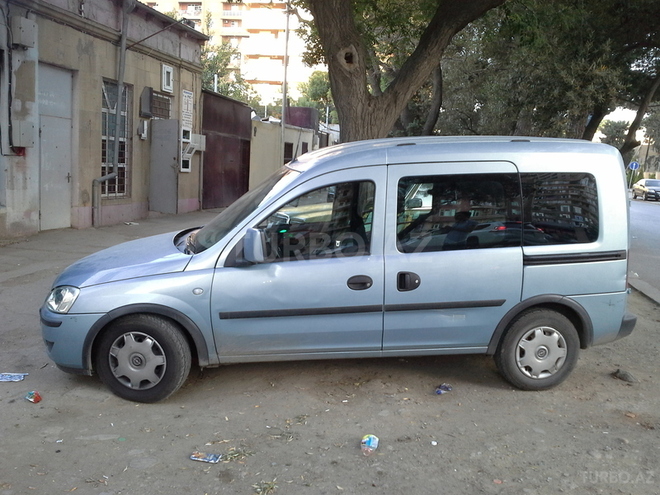 Opel Combo 2005, 200,000 km - 1.4 l - Bakı