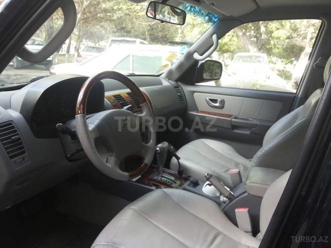 Hyundai Terracan 2004, 297,000 km - 2.9 l - Bakı