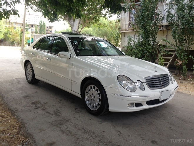 Mercedes E 320 2003, 187,000 km - 3.2 l - Bakı
