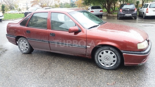 Opel Vectra 1995, 123,000 km - 2.0 l - Bakı