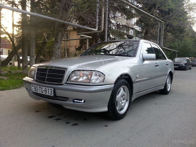 Mercedes C 200 1998, 176,000 km - 2.0 л - Bakı