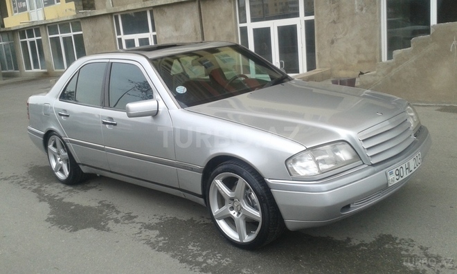 Mercedes C 200 1995, 300,000 km - 2.0 l - Bakı