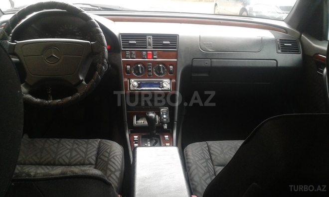 Mercedes C 200 1995, 300,000 km - 2.0 l - Bakı
