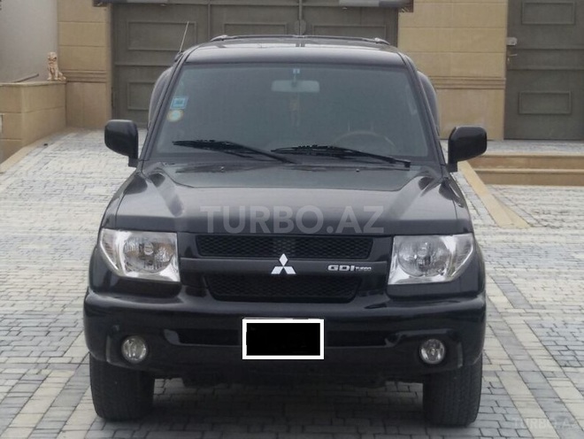 Mitsubishi Pajero io 2001, 213,800 km - 1.8 l - Bakı