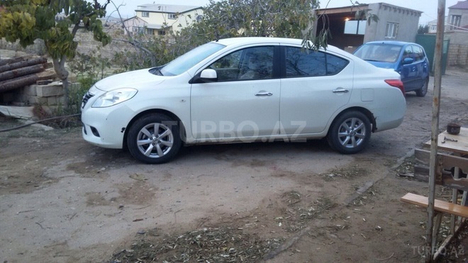 Nissan Sunny 2013, 89,000 km - 1.5 l - Bakı