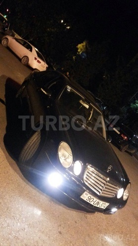 Mercedes E 220 2006, 250,000 km - 2.2 л - Sumqayıt