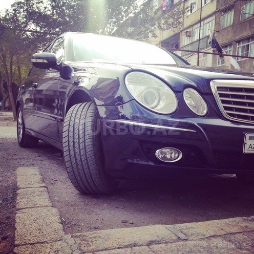 Mercedes E 220 2006, 250,000 km - 2.2 л - Sumqayıt