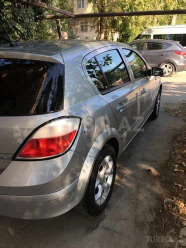 Opel Astra 2005, 93,000 km - 1.8 l - Bakı