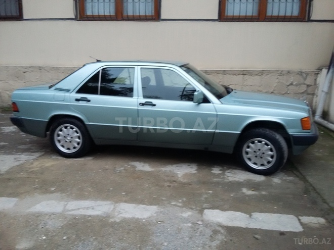 Mercedes 190 1992, 200,000 km - 2.0 l - Bakı