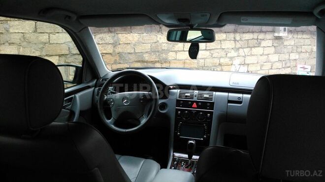 Mercedes E 240 2000, 170,000 km - 2.6 l - Bakı
