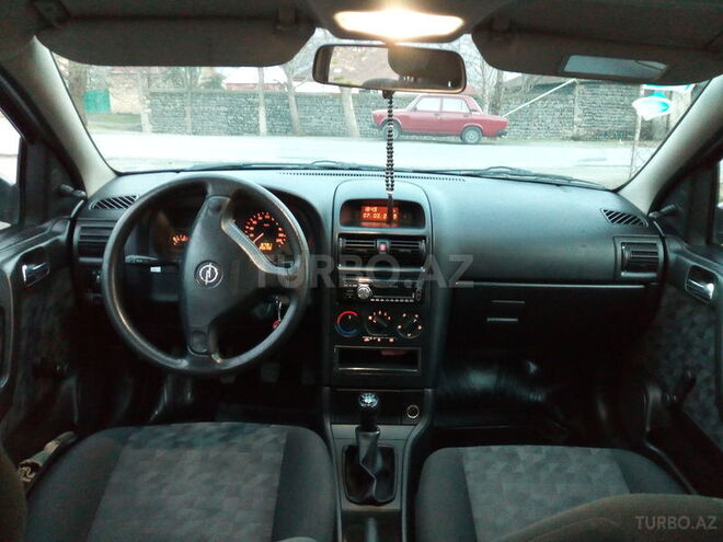 Opel Astra 1998, 255,631 km - 1.6 l - Zaqatala
