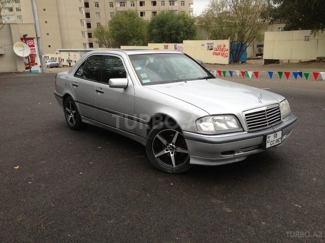 Mercedes C 230 1997, 220,000 km - 0.3 л - Bakı