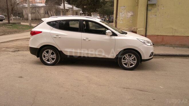 Hyundai ix35 2010, 92,000 km - 2.0 l - Bakı