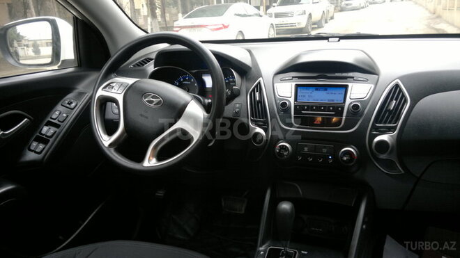 Hyundai ix35 2010, 92,000 km - 2.0 l - Bakı