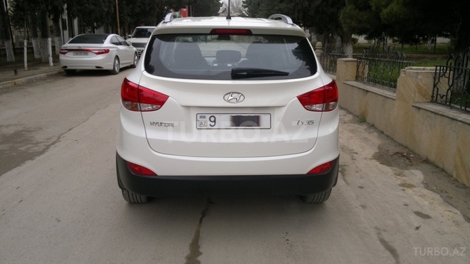 Hyundai ix35 2010, 92,000 km - 2.0 l - Bakı