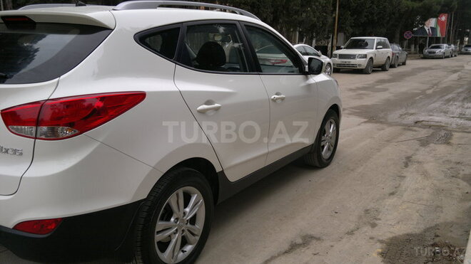 Hyundai ix35 2010, 92,000 km - 2.0 l - Bakı