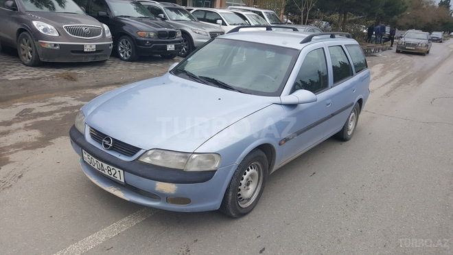Opel Vectra 1997, 186,900 km - 2.0 l - Sumqayıt