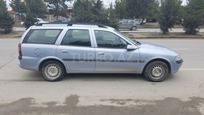 Opel Vectra 1997, 186,900 km - 2.0 l - Sumqayıt