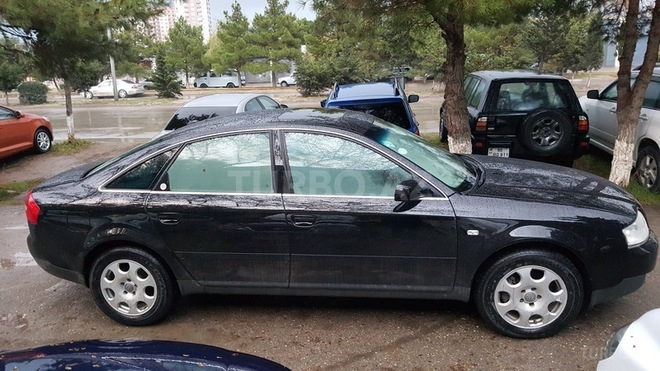 Audi A6 2004, 149,600 km - 2.4 l - Sumqayıt