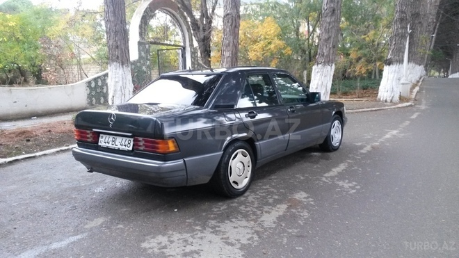 Mercedes 190 1992, 300,000 km - 1.8 l - Sumqayıt