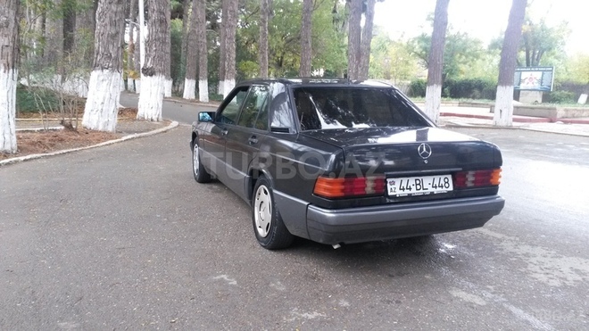 Mercedes 190 1992, 300,000 km - 1.8 l - Sumqayıt