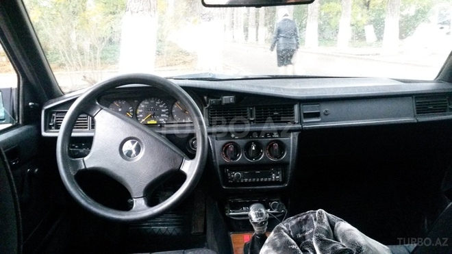 Mercedes 190 1992, 300,000 km - 1.8 l - Sumqayıt