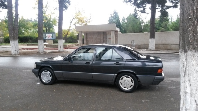 Mercedes 190 1992, 300,000 km - 1.8 l - Sumqayıt