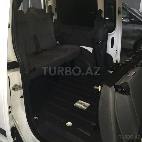 Ford Tourneo Connect 2009, 142,500 km - 1.8 l - Bakı
