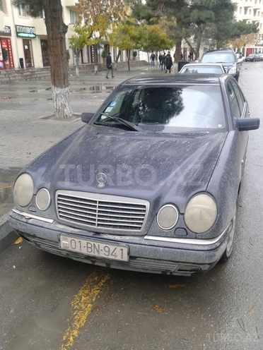 Mercedes E 320 1996, 250,000 km - 3.2 л - Sumqayıt