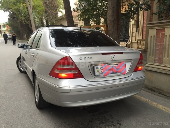 Mercedes C 200 2001, 169,000 km - 2.0 л - Bakı