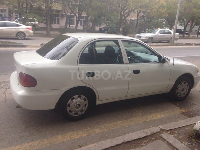 Hyundai Accent 1995, 380,000 km - 1.5 l - Bakı