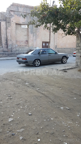 Mercedes 190 1991, 350,000 km - 2.0 л - Sumqayıt