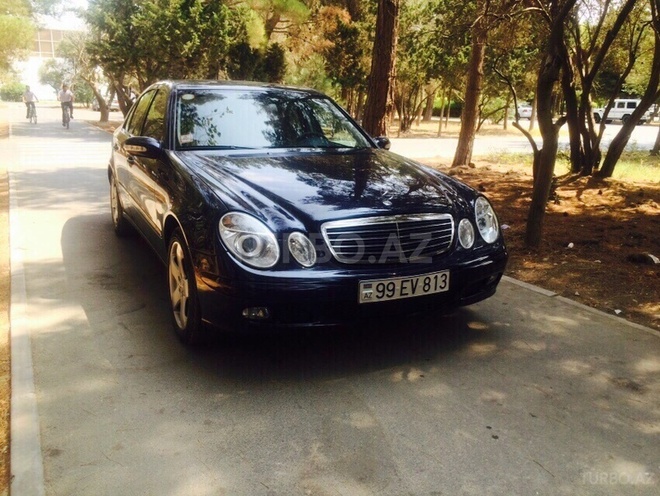 Mercedes E 220 2006, 146,000 km - 2.2 l - Bakı