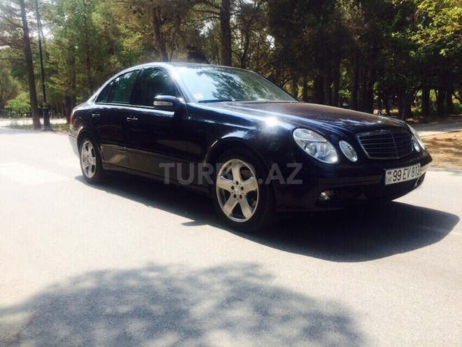 Mercedes E 220 2006, 146,000 km - 2.2 l - Bakı