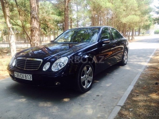 Mercedes E 220 2006, 146,000 km - 2.2 l - Bakı