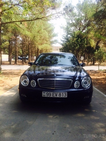 Mercedes E 220 2006, 146,000 km - 2.2 l - Bakı