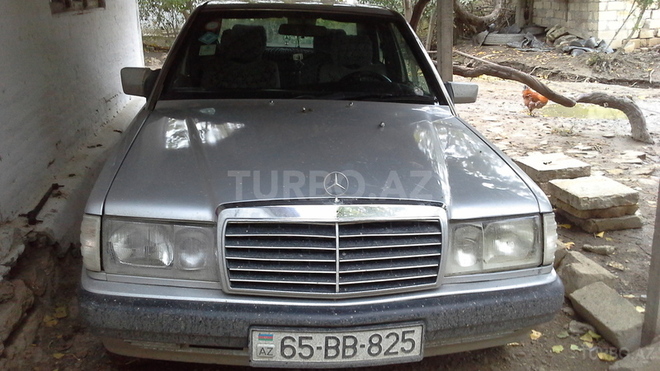 Mercedes 190 1992, 245,000 km - 0.2 l - Salyan