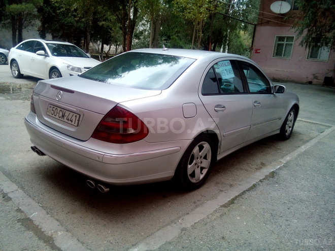 Mercedes E 270 2002, 231,000 km - 2.7 л - Sumqayıt