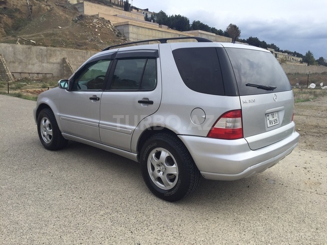 Mercedes ML 320 2002, 132,400 km - 3.2 l - Sumqayıt