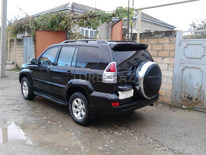 Toyota Prado 2005, 115,000 km - 3.0 l - Quba