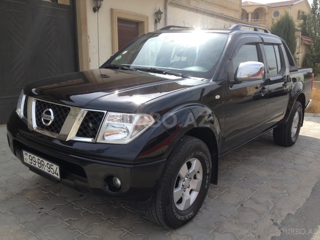 Nissan Navara 2011, 87,000 km - 2.5 l - Bakı