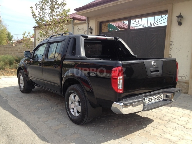 Nissan Navara 2011, 87,000 km - 2.5 l - Bakı