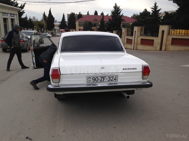 GAZ 24 1988, 278,000 km - 2.4 l - Bakı
