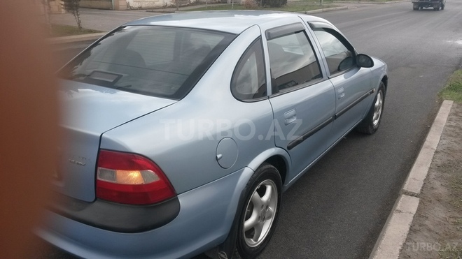 Opel Vectra 1997, 210,000 km - 1.8 л - Sumqayıt
